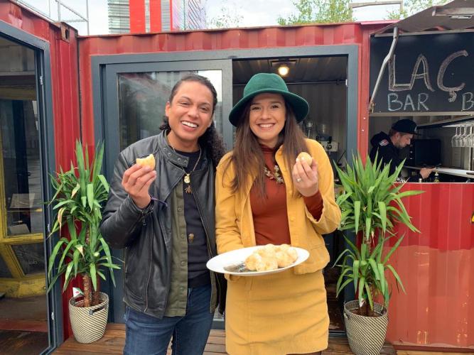 Dominique Santana and Andreson Rocha (SNJ) serving the traditional Pão de Queijo at the Laço kiosk in Belval