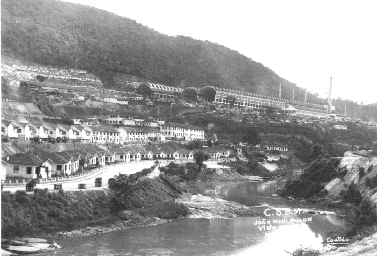 A postcard of João Monlevade in the 1950s